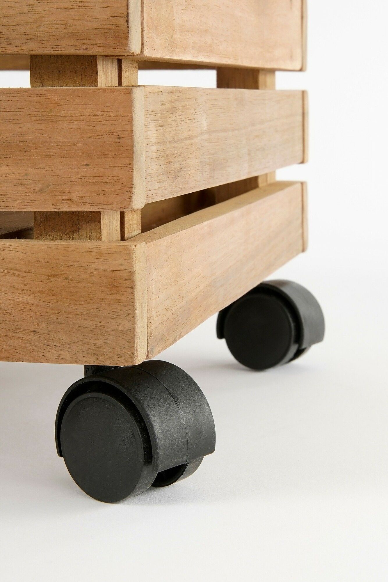 8720362658405-glenwood-carre-marron-en-bois-sur-roues---l35cm-x-b35cm-x-h35cm